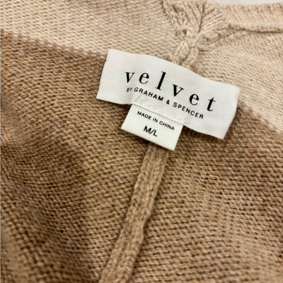 VELVET BY GRAHAM & SPENCER jonas blanket poncho in multi EUC - Picture 9 of 10